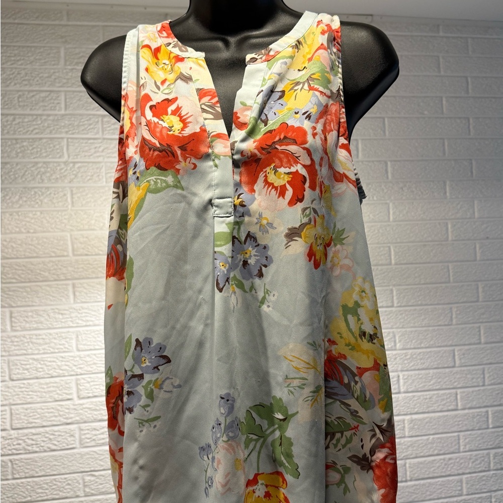Kenar White and Orange Sleeveless Blouse with‎ Mandarin Collar